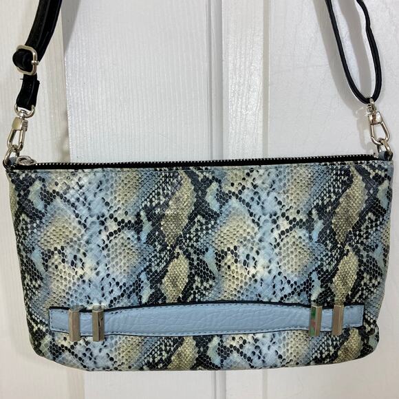 Snake print crossbody bag, Jessica Simpson, faux python leather detachable strap - Picture 2 of 7